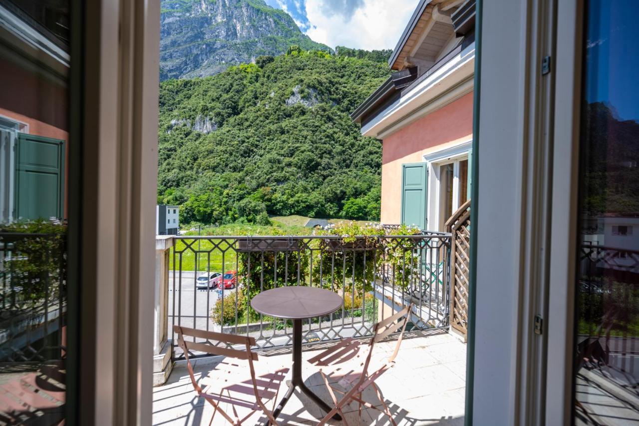 Villa Bellaria Riva del Garda Exteriör bild